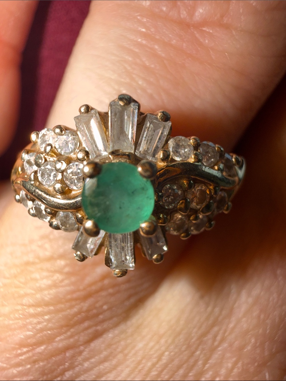 Vintage 1980s Ballerina 10kt Gold Emerald & Diamond Cluster Ring ACC8 .95 ctw - Picture 3 of 17